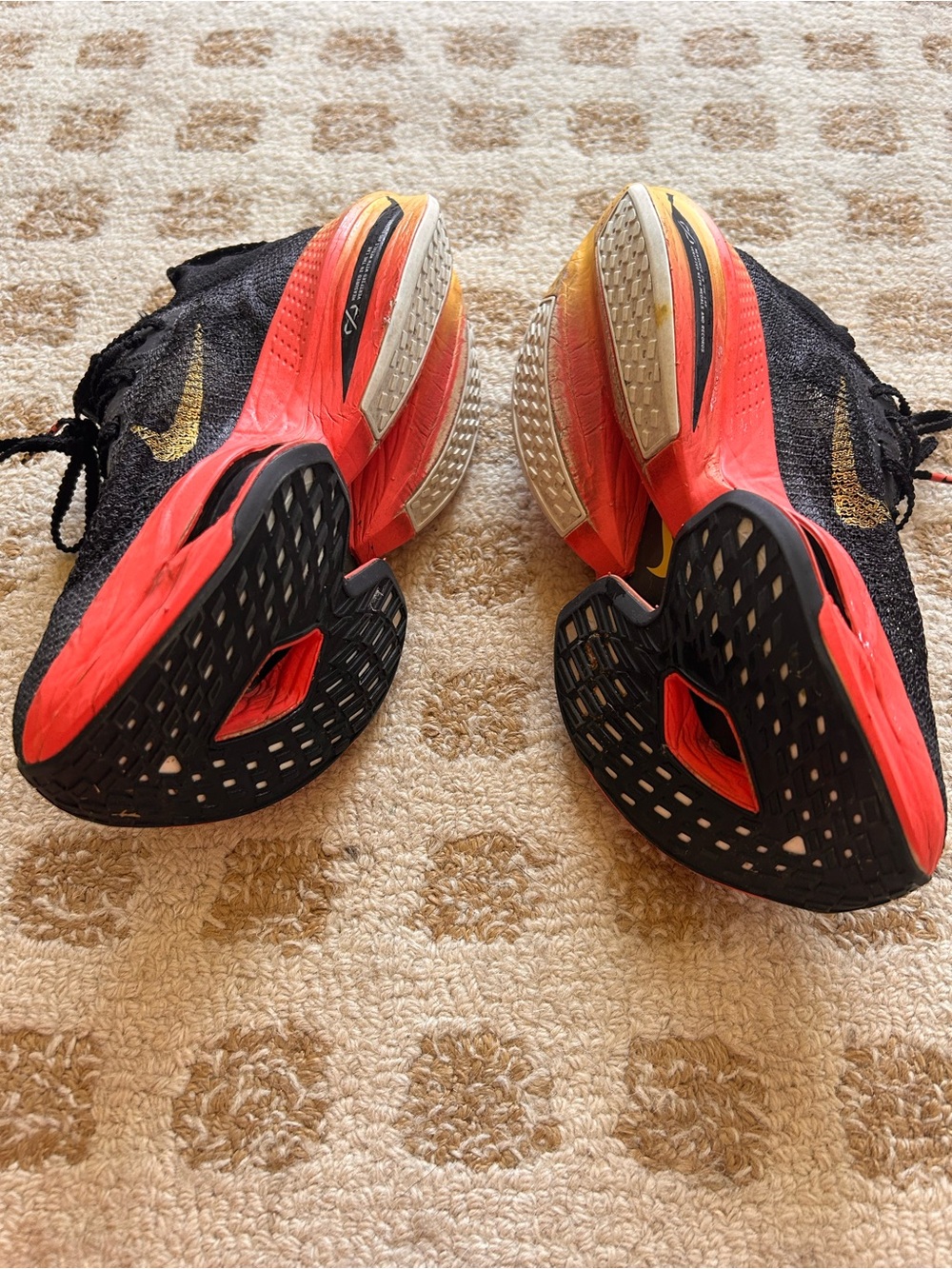 Nike Black AlphaFly 2. - Picture 3 of 4